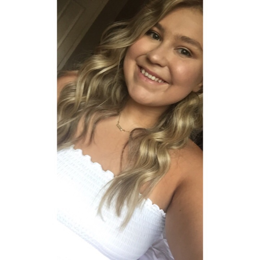 Meet your Posher, Samantha